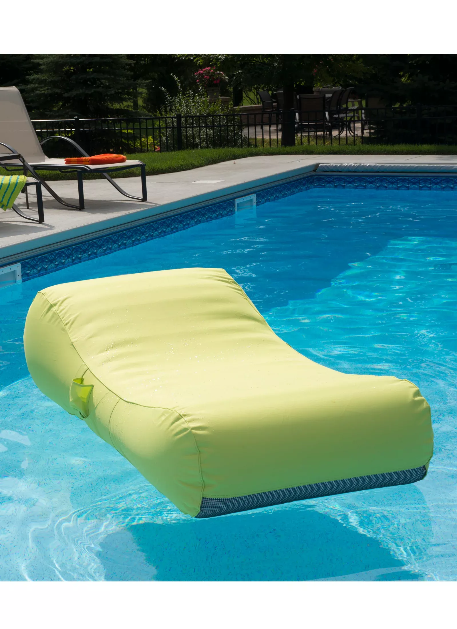 Capri Lounger Lime