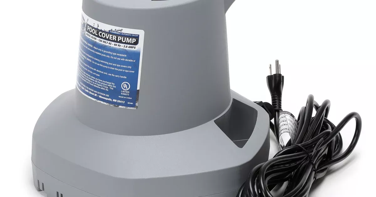 Superior Automatic Pool Cover Pump, 2100 Max GPH, 25′ Cord | 92395